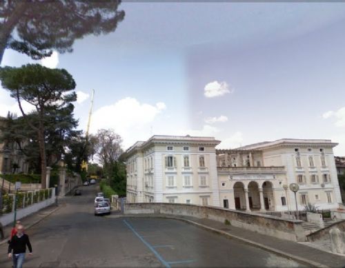 Scatto… in avanti. Passeggiata con esercizi di fotografia Le Accademie degli stranieri