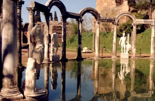 Villa Adriana e la mostra | Antinoo. Il fascino della bellezza