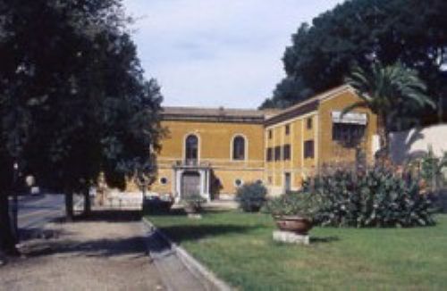 Villa Borghese | Il Giardino del Lago e l’ex aranciera con il piccolo Museo Bilotti