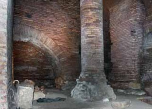 Roma Segreta |?L’ Insula Romana di S. Paolo alla Regola Visita spettacolo con apertura riservata