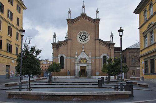 Passeggiata serale | Ai "margini" di Roma: il quartiere San Lorenzo