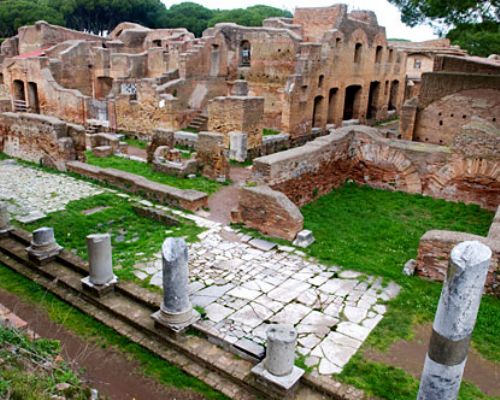 Gli imperdibili | Alla scoperta dell'antica città di Ostia Antica. Visita con intermezzo d’attore