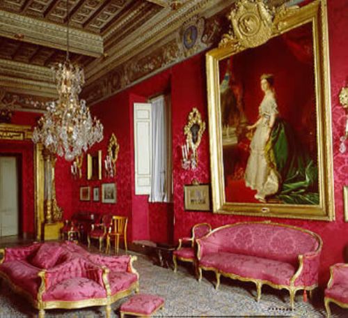 Laboratorio | Museo Napoleonico: sartorie imperiali