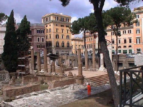 Passeggiata serale | Racconti di archeologia: il Campo Marzio meridionale
