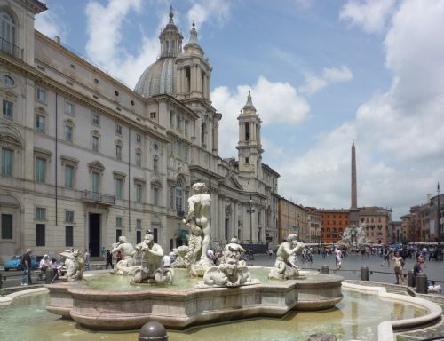 Visita inaugurale | Passeggiando con il grifo nel campo d’argento