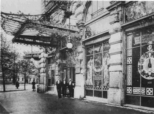 Passeggiata | Roma fine Ottocento. Caffè-chantant tra cultura, scandali, sciantose e… fregolismi