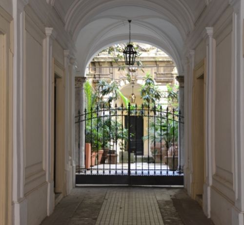 Passeggiata serale | Per vicoli e traverse. Toponomastica e curiosità
