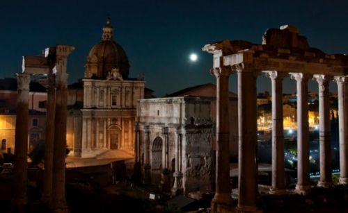 La luna al Foro Romano  | Visita serale al Foro e alla chiesa di Santa Maria Antiqua
