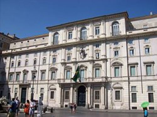 Apertura riservata | Palazzo Pamphilj a Piazza Navona
