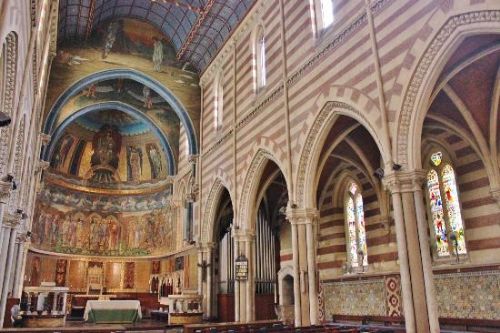 La chiesa episcopale di St. Paul’s within the Walls, con i mosaici di Burne-Jones