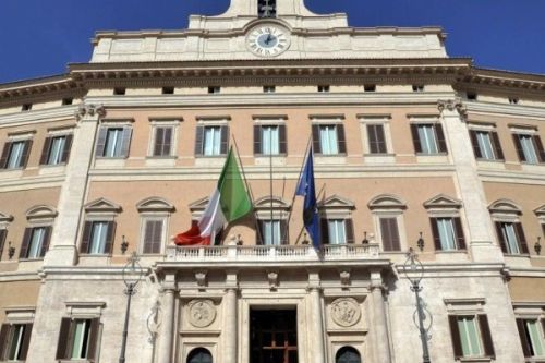 Passeggiata serale | Le storie del balcone, ovvero, i balconi storici di Roma