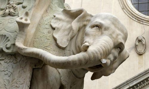 Passeggiata con attore | Battuta di caccia. Bestiario in pietra e versi