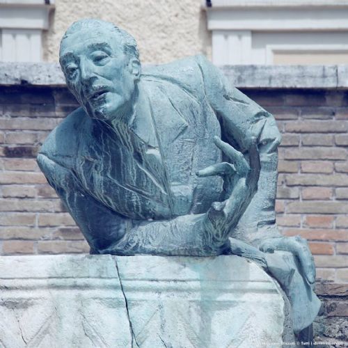 Itinerario animato con attore | “Tutto sommato la felicità è una piccola cosa” (Trilussa)