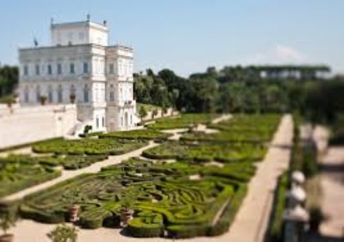 Abbracciare gli alberi… di Villa Pamphilj