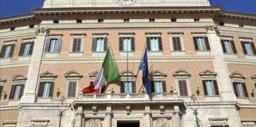 Passeggiata | Le storie del balcone. I balconi storici di Roma