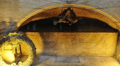 Aspettando Raffaello | La tomba di Raffaello al Pantheon