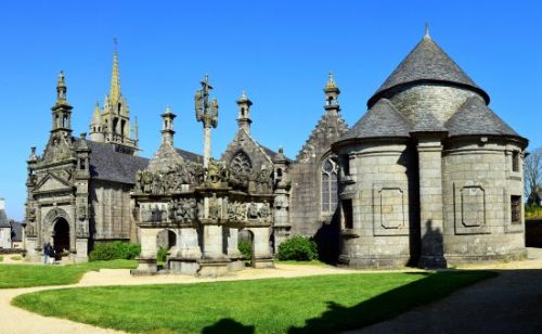 Visite a Domicilio | Calvari.  Le pietre della fede