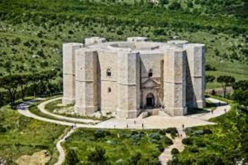 VAD | La forma del castello. Alle radici dei castelli di Federico II