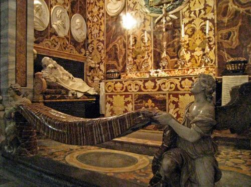 La chiesa di San Girolamo della Carità