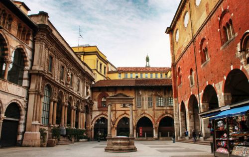 VAD | Milano istantanee di una città.  La capitale dorata.  Milano nel Medioevo