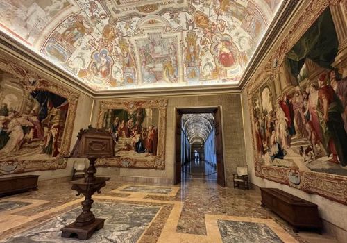 Nel cuore del papato. Il Palazzo Lateranense e il battistero di S. Giovanni in Laterano