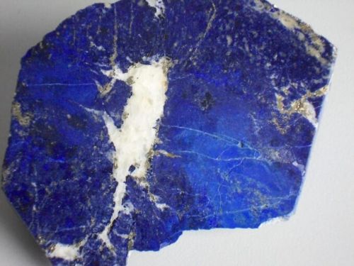 VAD | Lapislazzuli. Il blu della saggezza e del potere.