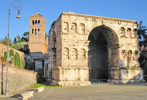 Domenica 11 settembre - Ore 19:00