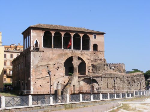 Apertura riservata| La Casa dei Cavalieri di Rodi